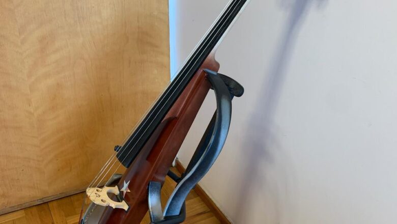 Venta de cello Yamaha SVC -100 en Buenos Aires