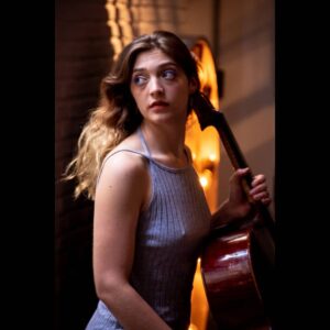 Jacqueline Oroc, cellista