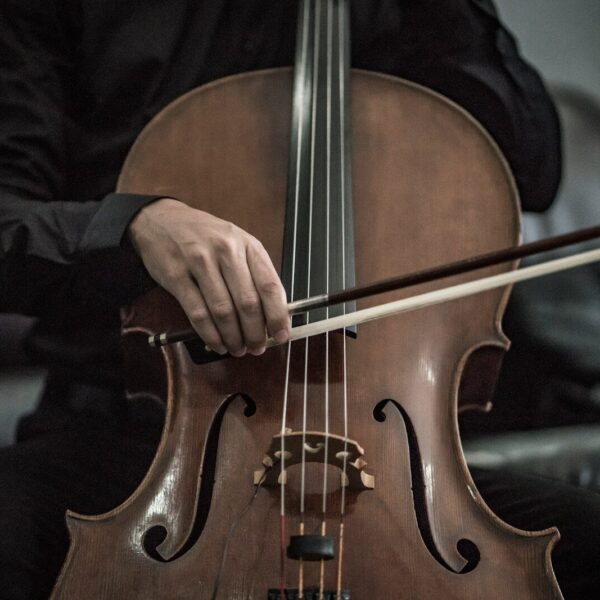 Inicio 2 Método Suzuki para cello: guía de uso, materiales legales y recursos complementarios
