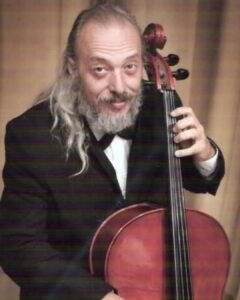 Gustavo Pláate, un violonchelista consumado